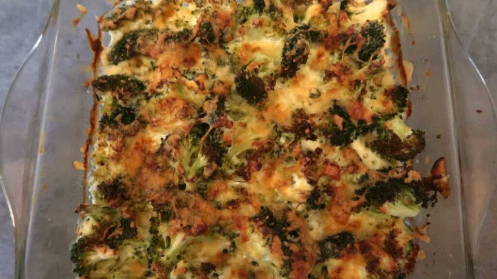 Cheesy Broccoli Casserole – Easy 4 Ingredient Recipe Cheesy Broccoli Casserole – Easy 4 Ingredient Recipe