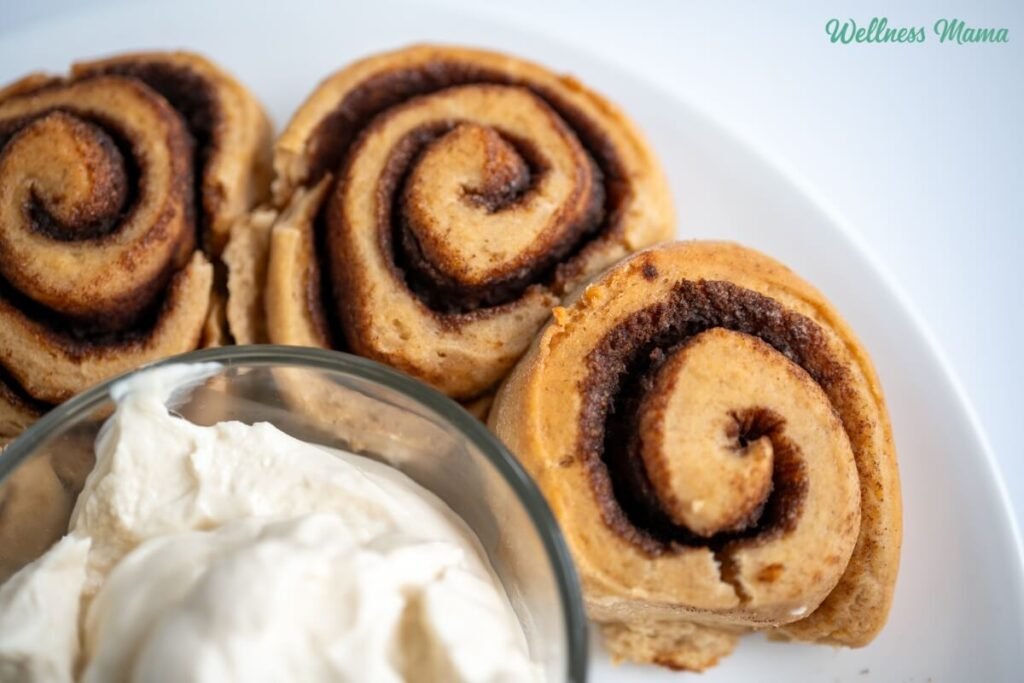 Homemade Protein Cinnamon Rolls Recipe (With Greek Yogurt) Homemade Protein Cinnamon Rolls Recipe (With Greek Yogurt)