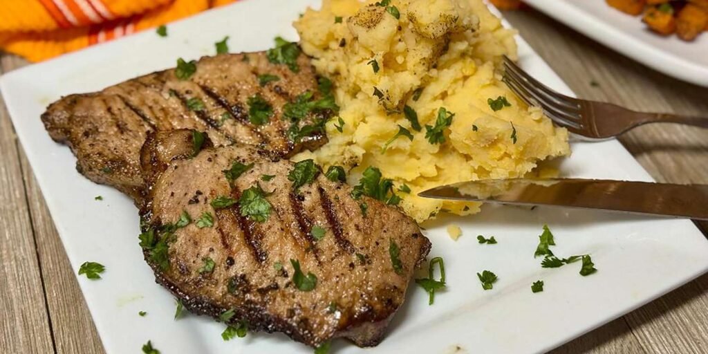 Hot Honey Glazed Pork Chops Recipe Hot Honey Glazed Pork Chops Recipe