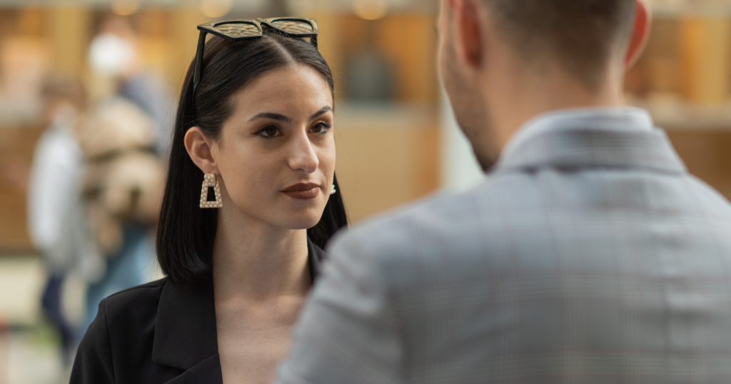 8 ways to shut down a manipulator without saying a word, according to psychology 8 ways to shut down a manipulator without saying a word, according to psychology