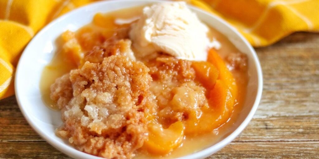 20 Slow Cooker Desserts You Can Make Tonight Without Turning on the Oven