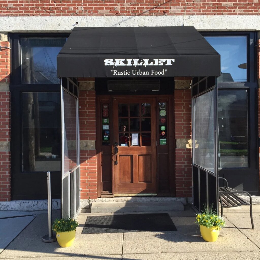 Friday Food Bites: Skillet ends run after 17 years, Dad’s Coneys & Wraps closes Friday Food Bites: Skillet ends run after 17 years, Dad’s Coneys & Wraps closes