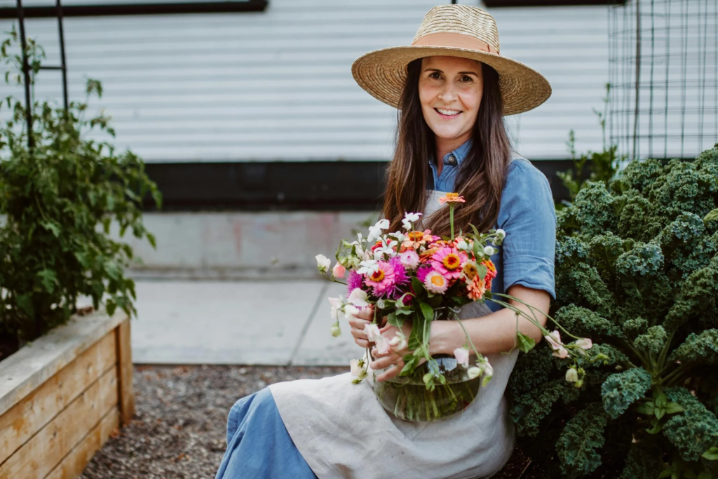 See the 10 Best Foods for Perimenopausal Women See the 10 Best Foods for Perimenopausal Women