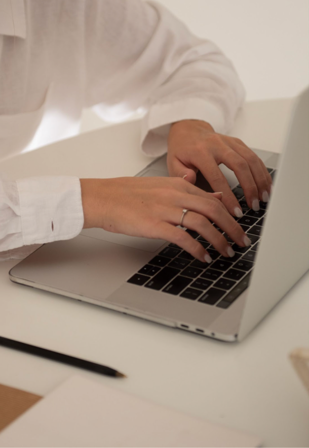 Can AI Meal Plans (or Doom Scrolling) Really Heal Your Hormones? Can AI Meal Plans (or Doom Scrolling) Really Heal Your Hormones?