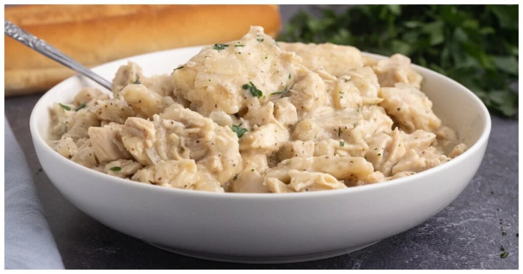 Cracker Barrel Chicken and Dumplings(Copycat Reciipe)