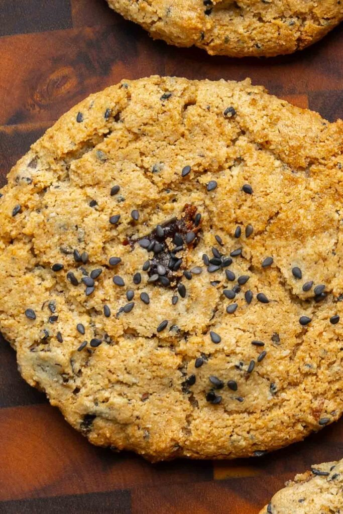 Black Sesame Cookies with Dates and Tahini (oil-free!)