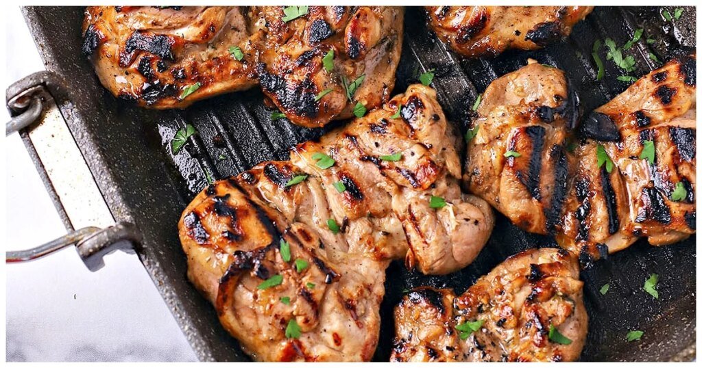 Easy Balsamic Chicken (Juicy Weeknight Recipe) Easy Balsamic Chicken (Juicy Weeknight Recipe)