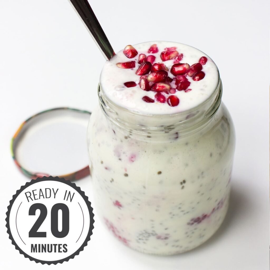 Chia Yoghurt Bowl with Pomegranate & Raspberries (Vegan Option) Chia Yoghurt Bowl with Pomegranate & Raspberries (Vegan Option)