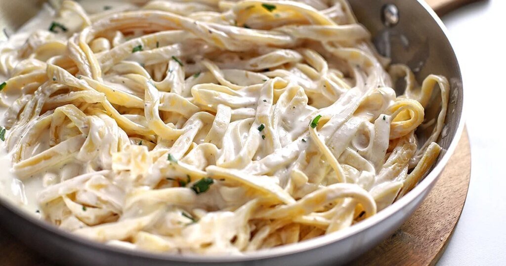 Alfredo Sauce with Half and Half (Creamy, Easy & Ready in 15 Minutes)