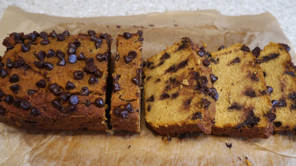 Pumpkin Chocolate Chip Bread Recipe – Easy Moist Pumpkin Loaf